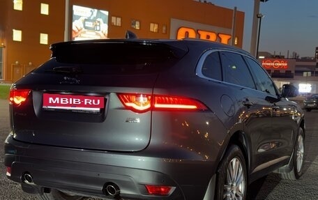 Jaguar F-Pace, 2018 год, 2 690 000 рублей, 9 фотография