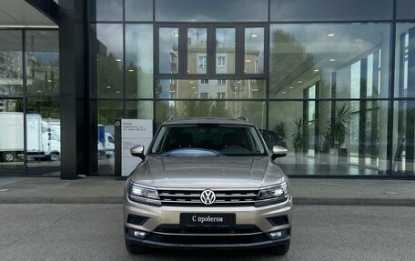 Volkswagen Tiguan II, 2017 год, 2 590 000 рублей, 2 фотография