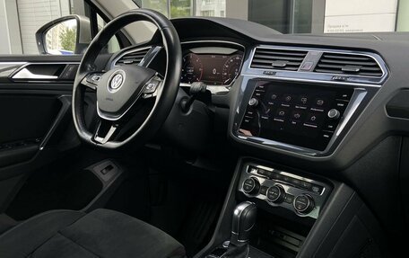 Volkswagen Tiguan II, 2017 год, 2 590 000 рублей, 26 фотография