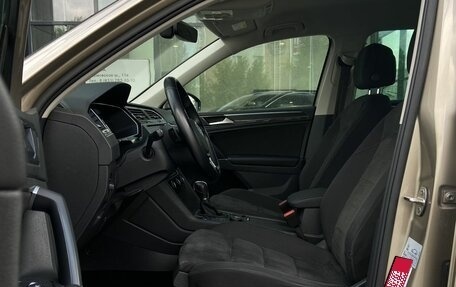 Volkswagen Tiguan II, 2017 год, 2 590 000 рублей, 14 фотография