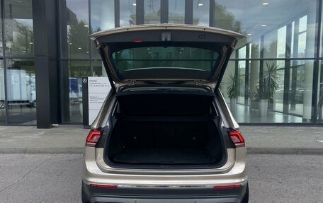 Volkswagen Tiguan II, 2017 год, 2 590 000 рублей, 32 фотография