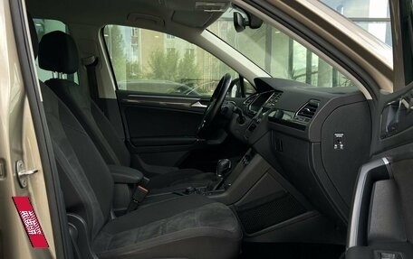 Volkswagen Tiguan II, 2017 год, 2 590 000 рублей, 27 фотография
