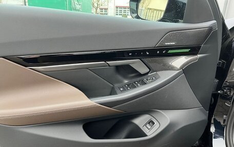 BMW 5 серия, 2025 год, 5 680 000 рублей, 5 фотография