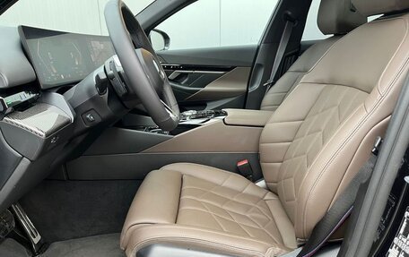 BMW 5 серия, 2025 год, 5 680 000 рублей, 7 фотография