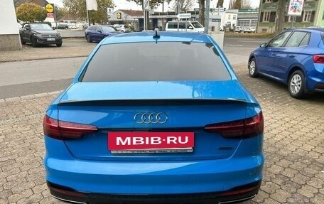 Audi A4, 2022 год, 2 640 000 рублей, 4 фотография