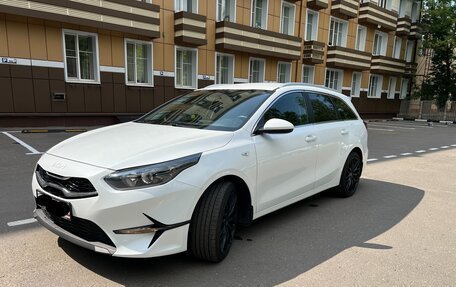 KIA cee'd III, 2021 год, 1 950 000 рублей, 2 фотография