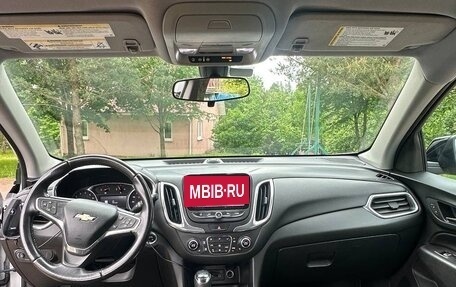 Chevrolet Equinox III, 2019 год, 1 950 000 рублей, 2 фотография