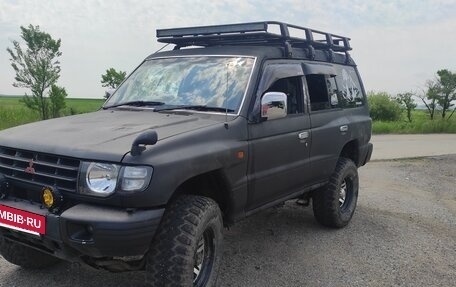 Mitsubishi Pajero III рестайлинг, 1997 год, 950 000 рублей, 2 фотография