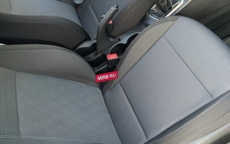 Hyundai Solaris II рестайлинг, 2021 год, 890 000 рублей, 24 фотография