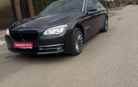 BMW 7 серия, 2012 год, 2 000 000 рублей, 1 фотография