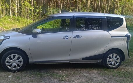 Toyota Sienta II, 2017 год, 1 190 000 рублей, 4 фотография
