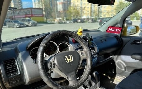 Honda Jazz I рестайлинг, 2006 год, 740 000 рублей, 4 фотография