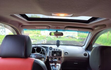 Pontiac Vibe II, 2004 год, 650 000 рублей, 7 фотография