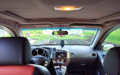 Pontiac Vibe II, 2004 год, 650 000 рублей, 9 фотография