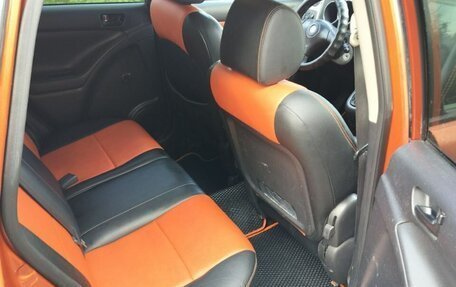 Pontiac Vibe II, 2004 год, 650 000 рублей, 18 фотография