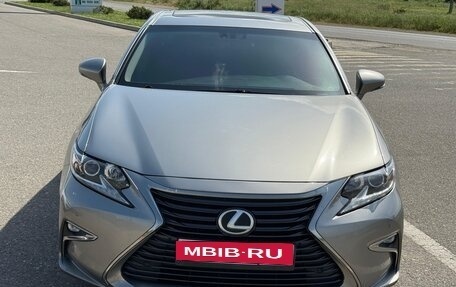 Lexus ES VII, 2016 год, 2 550 000 рублей, 8 фотография