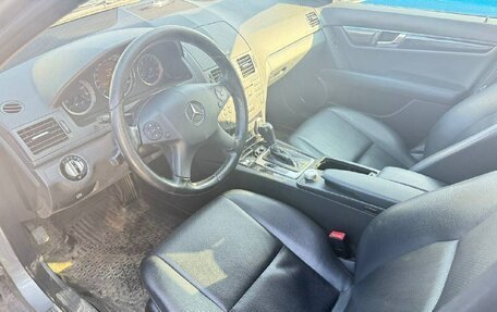 Mercedes-Benz C-Класс, 2010 год, 1 016 000 рублей, 5 фотография
