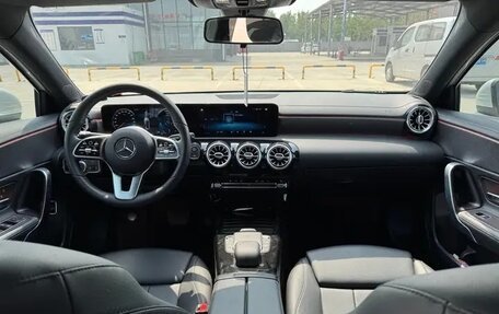 Mercedes-Benz A-Класс, 2022 год, 1 779 000 рублей, 5 фотография