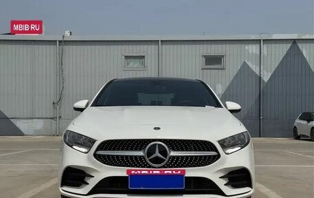 Mercedes-Benz A-Класс, 2022 год, 1 779 000 рублей, 2 фотография