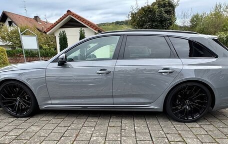 Audi RS 4, 2022 год, 6 250 000 рублей, 4 фотография