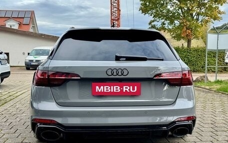Audi RS 4, 2022 год, 6 250 000 рублей, 6 фотография