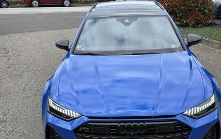 Audi RS 6, 2022 год, 12 840 000 рублей, 2 фотография