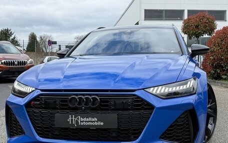 Audi RS 6, 2022 год, 12 840 000 рублей, 3 фотография