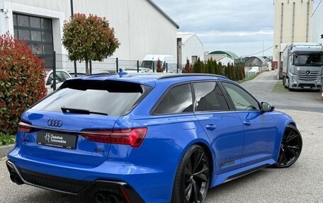 Audi RS 6, 2022 год, 12 840 000 рублей, 5 фотография