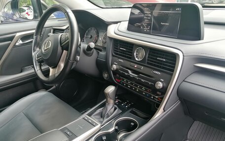 Lexus RX IV рестайлинг, 2021 год, 5 350 000 рублей, 7 фотография