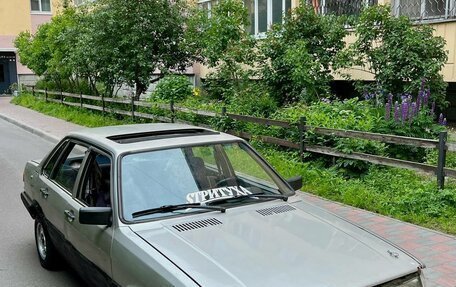 Audi 80, 1986 год, 70 000 рублей, 6 фотография