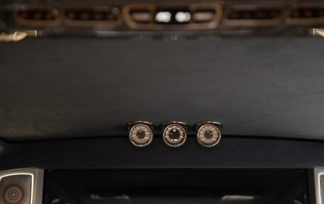 Mercedes-Benz V-Класс, 2019 год, 14 000 000 рублей, 15 фотография