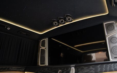 Mercedes-Benz V-Класс, 2019 год, 14 000 000 рублей, 24 фотография