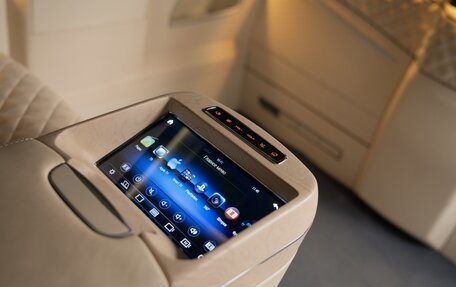 Mercedes-Benz V-Класс, 2019 год, 14 000 000 рублей, 34 фотография