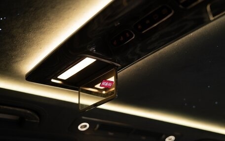 Mercedes-Benz V-Класс, 2019 год, 14 000 000 рублей, 33 фотография