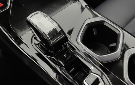Geely Atlas, 2024 год, 2 990 000 рублей, 19 фотография