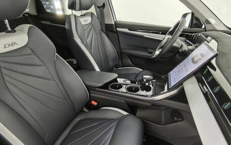 Geely Atlas, 2024 год, 2 990 000 рублей, 23 фотография