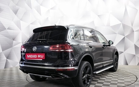 Volkswagen Touareg III, 2017 год, 3 900 000 рублей, 5 фотография