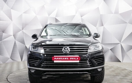 Volkswagen Touareg III, 2017 год, 3 900 000 рублей, 8 фотография