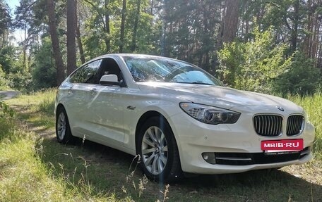 BMW 5 серия, 2010 год, 1 104 000 рублей, 2 фотография