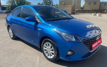 Hyundai Solaris II рестайлинг, 2021 год, 1 380 000 рублей, 4 фотография