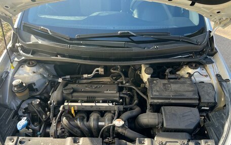 Hyundai Solaris II рестайлинг, 2013 год, 725 000 рублей, 15 фотография