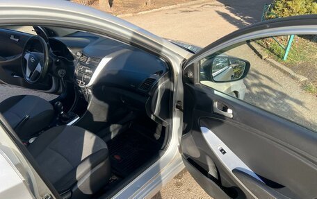 Hyundai Solaris II рестайлинг, 2013 год, 725 000 рублей, 12 фотография