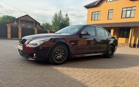 BMW 5 серия, 2007 год, 2 290 000 рублей, 2 фотография