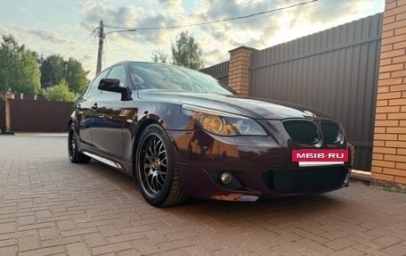 BMW 5 серия, 2007 год, 2 290 000 рублей, 7 фотография