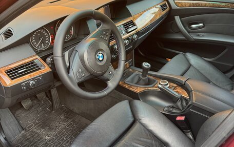 BMW 5 серия, 2007 год, 2 290 000 рублей, 36 фотография