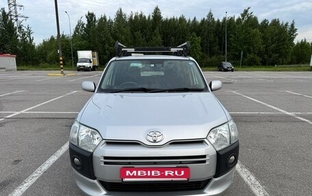 Toyota Probox I, 2018 год, 1 460 000 рублей, 2 фотография