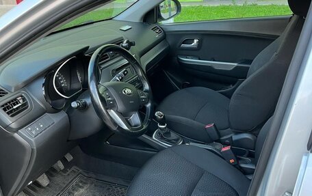 KIA Rio III рестайлинг, 2014 год, 1 000 000 рублей, 5 фотография