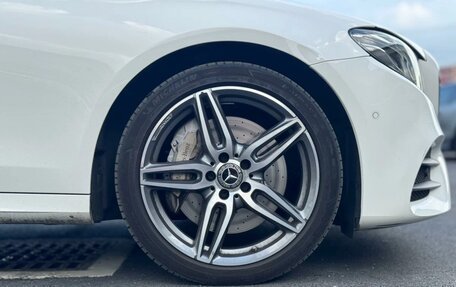 Mercedes-Benz E-Класс, 2019 год, 3 800 000 рублей, 9 фотография