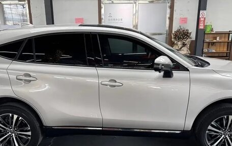 Toyota Venza, 2021 год, 2 620 000 рублей, 5 фотография