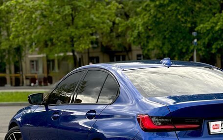 BMW 3 серия, 2019 год, 3 690 000 рублей, 12 фотография